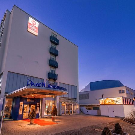 Best Western Plus Palatin Kongresshotel ヴィースロッホ エクステリア 写真